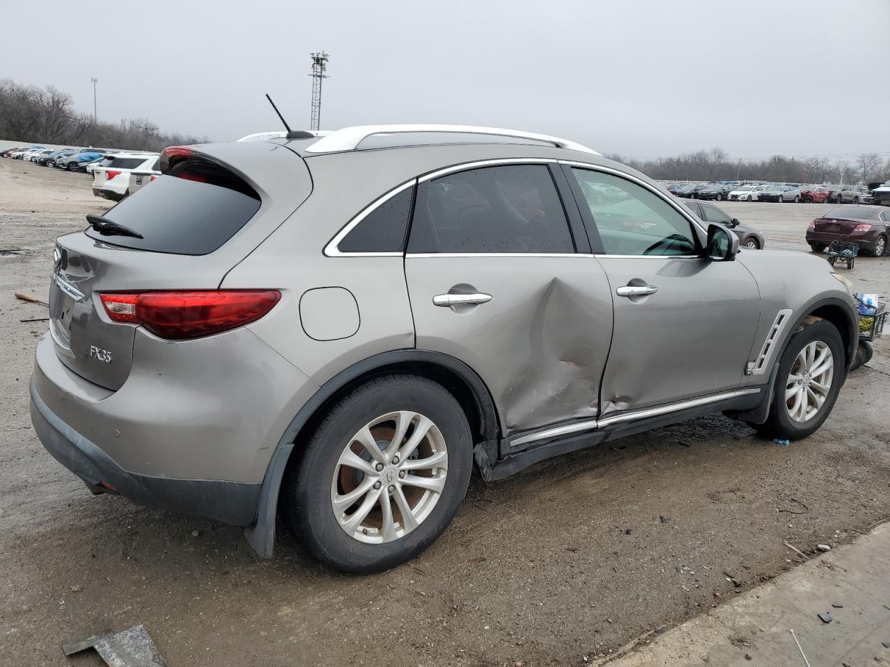 2011 Infiniti FX - Image 3