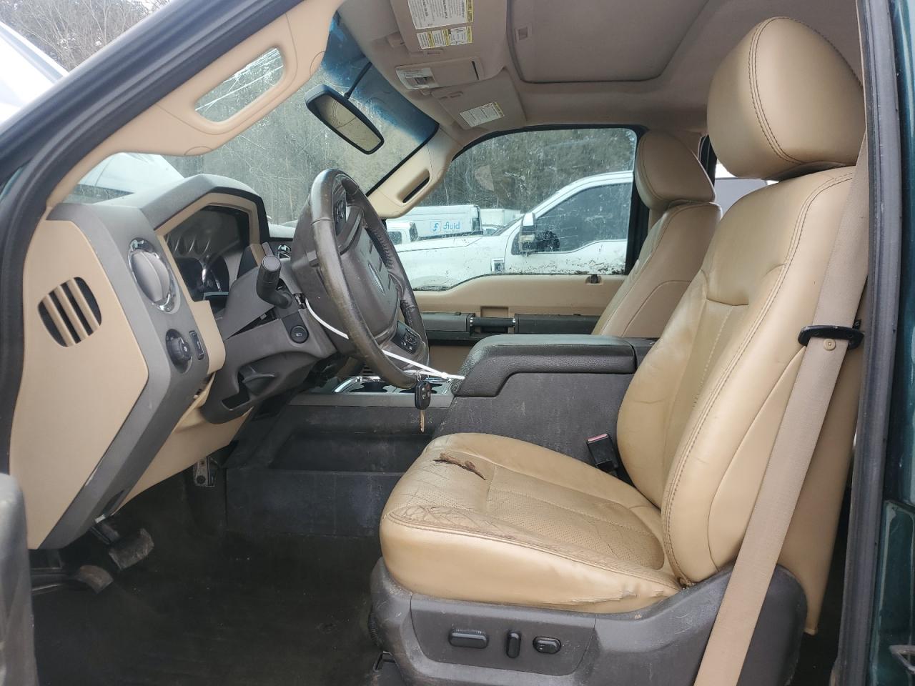 2011 Ford F350 - Image 7
