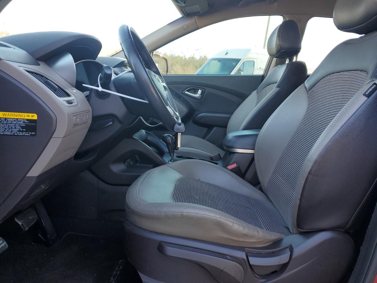 2012 Hyundai Tucson - Image 7