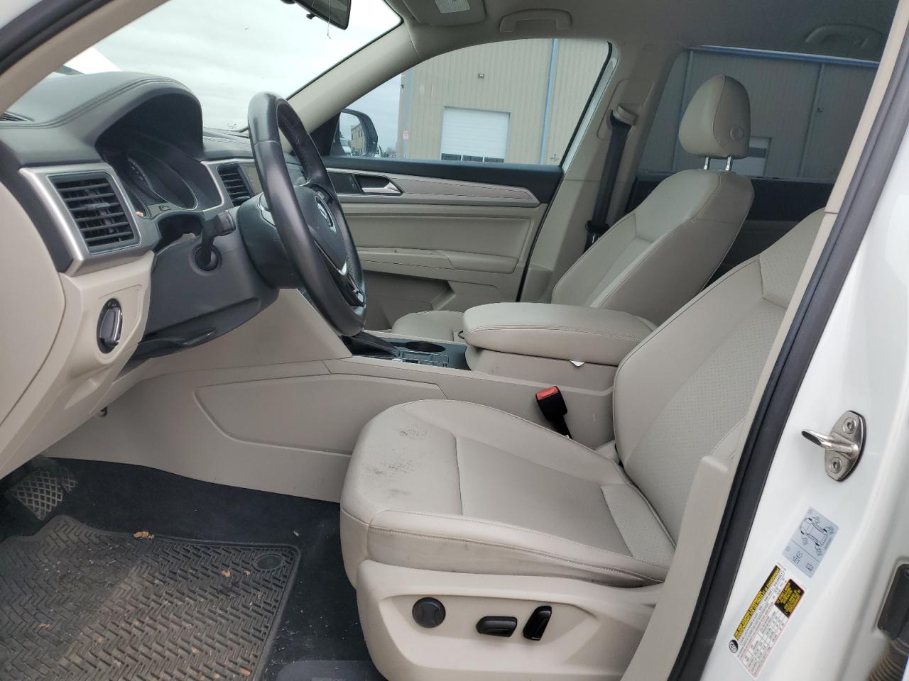 2018 Volkswagen Atlas - Image 7