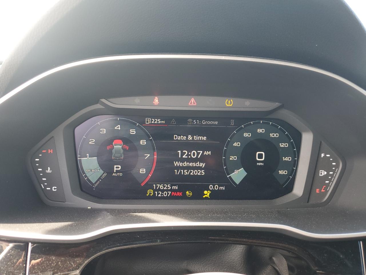 2023 Audi Q3 - Image 9