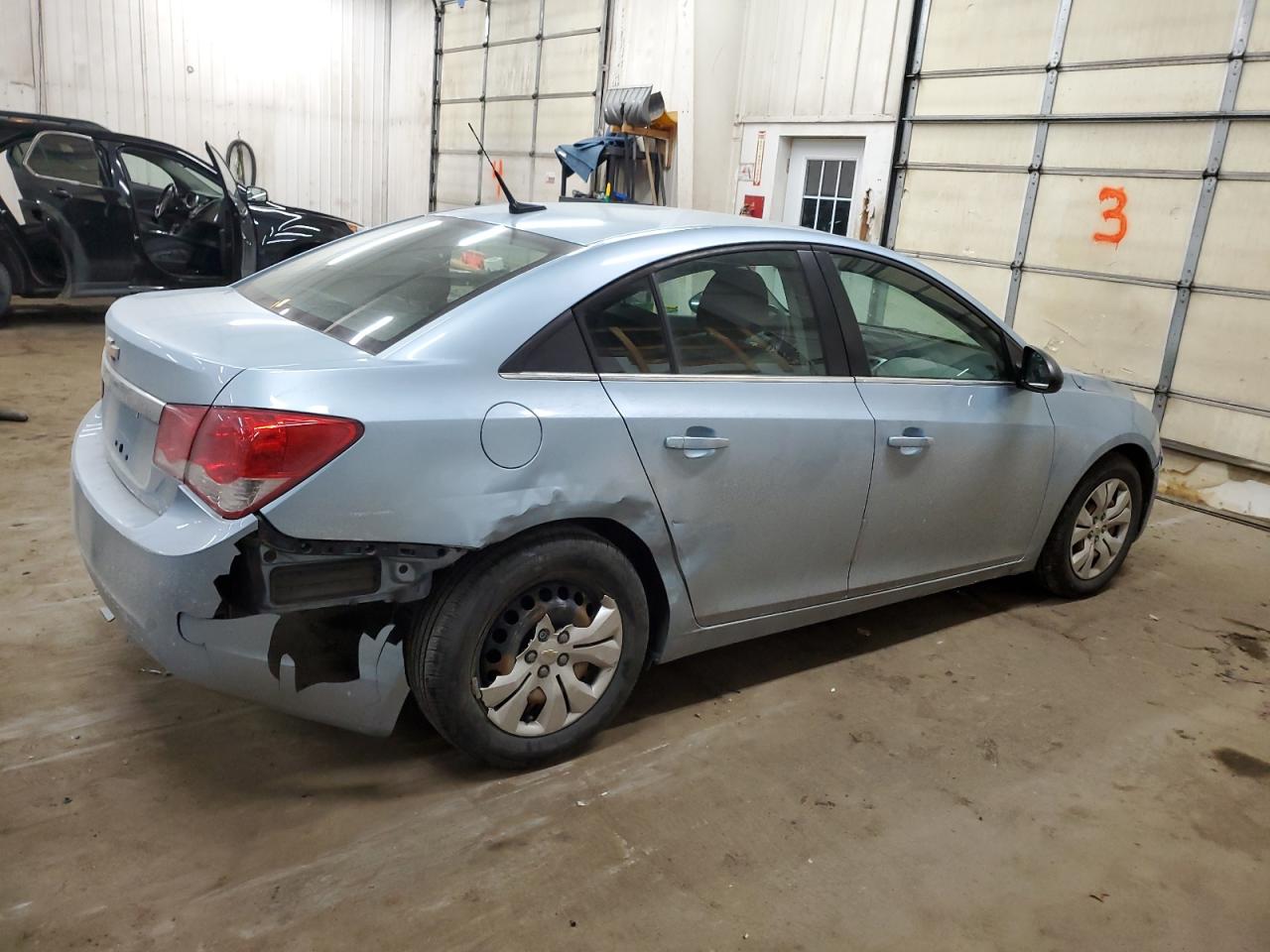 2012 Chevrolet Cruze - Image 3