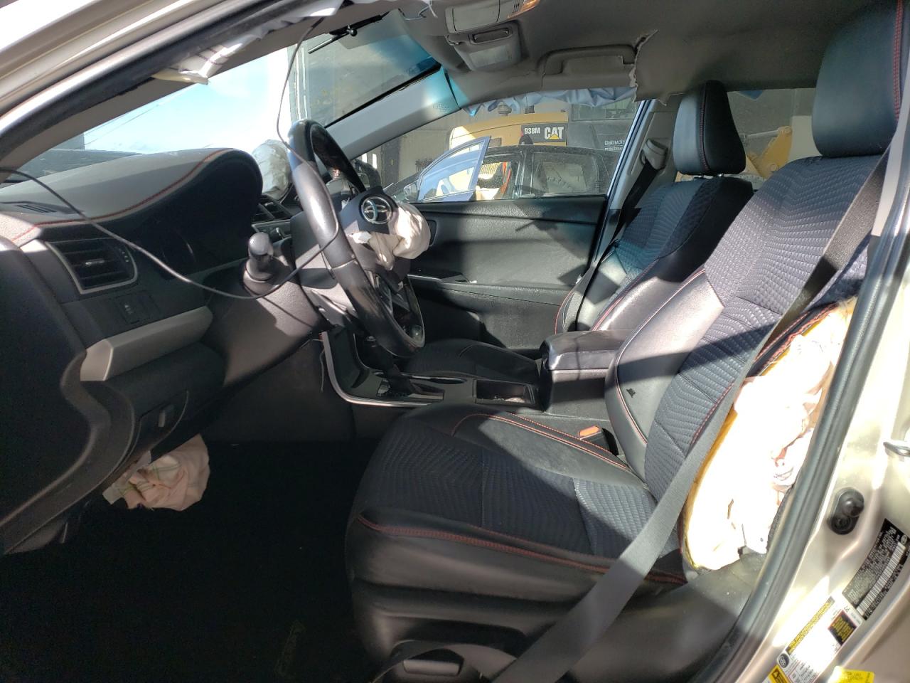 2015 Toyota Camry - Image 7