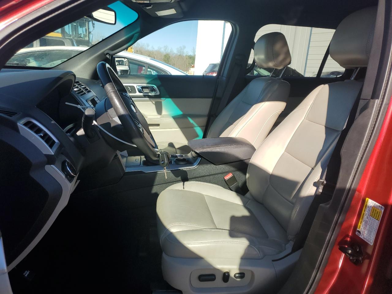 2012 Ford Explorer - Image 7