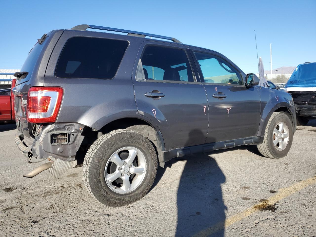 2010 Ford Escape - Image 3
