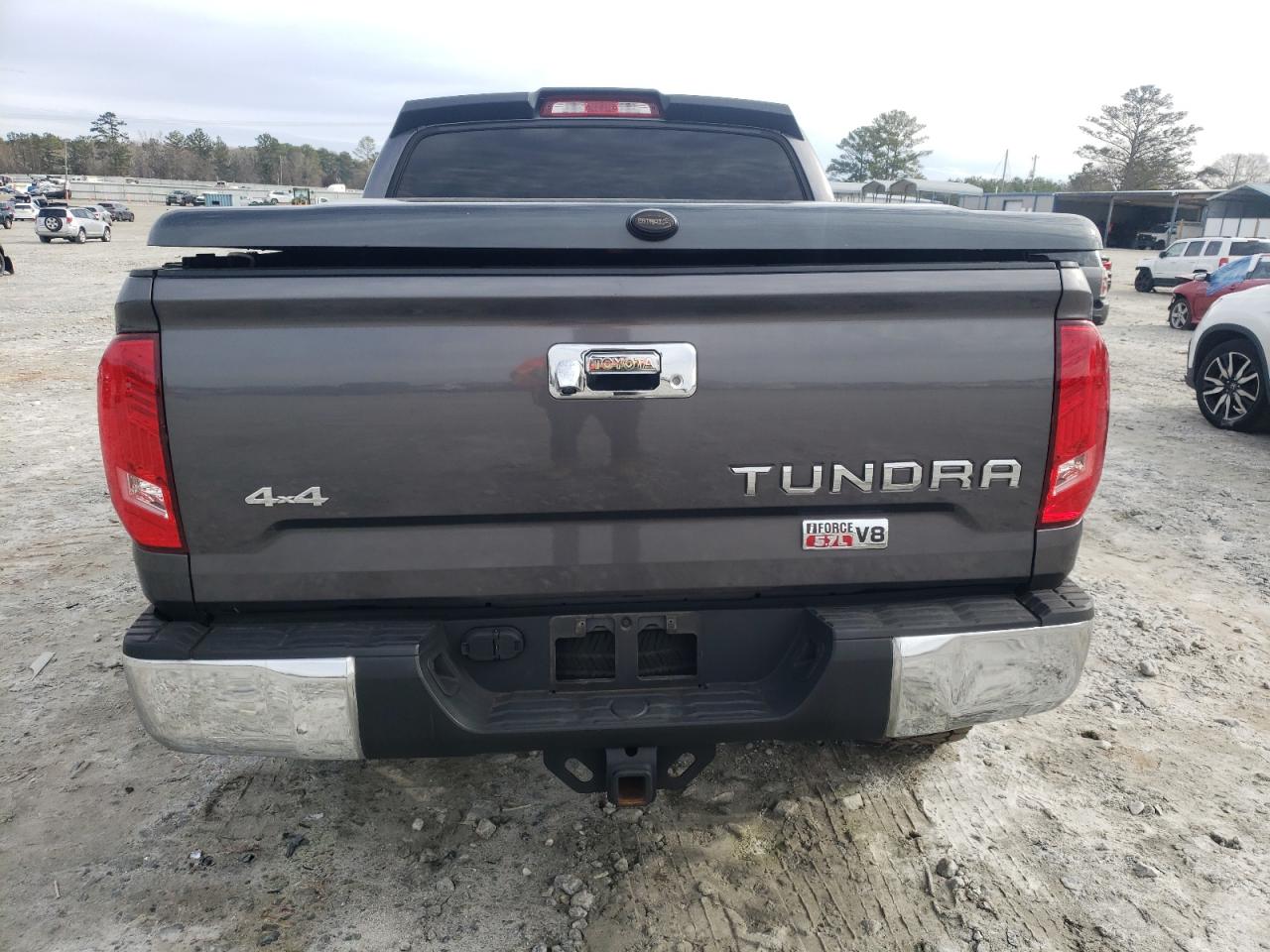 2015 Toyota Tundra - Image 6