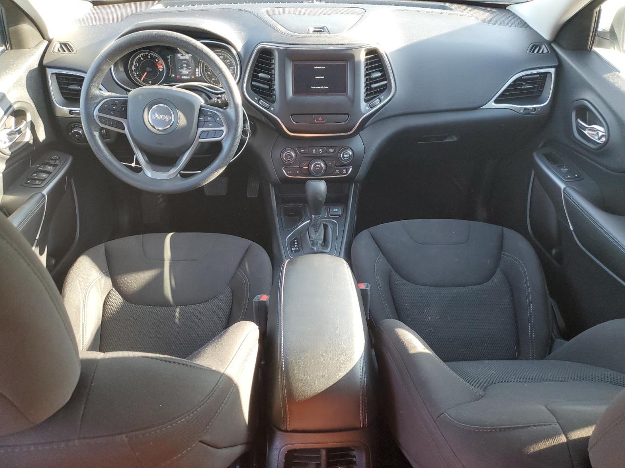 2019 Jeep Grand Cherokee - Image 8