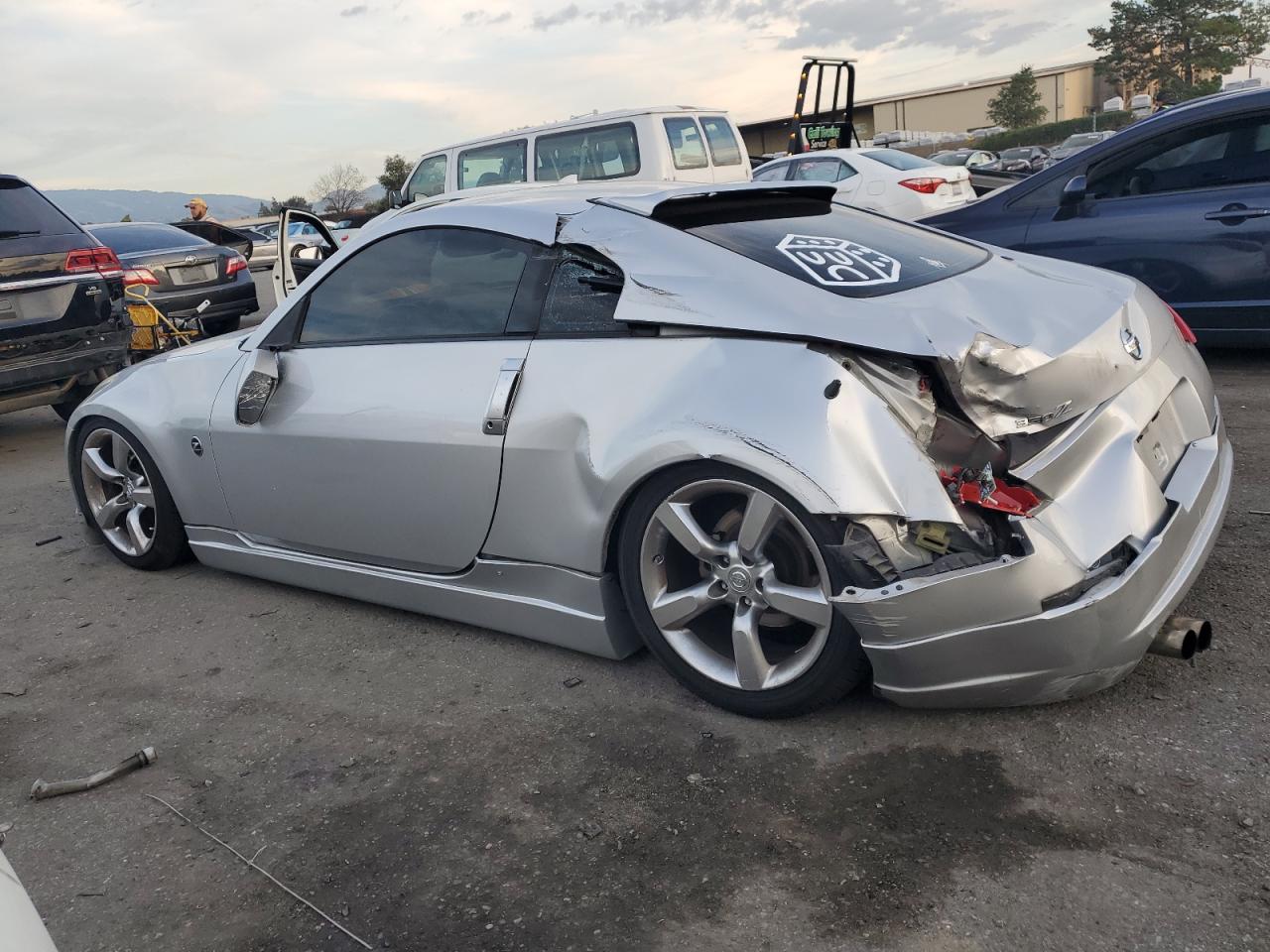 2006 Nissan 350Z - Image 2