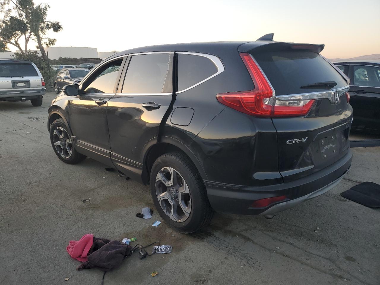 2018 Honda CR-V - Image 2