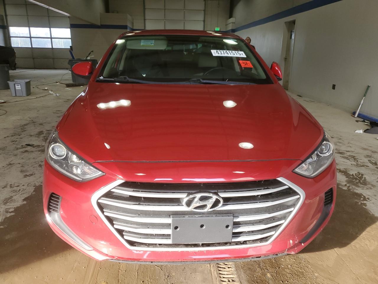 2017 Hyundai Elantra - Image 5