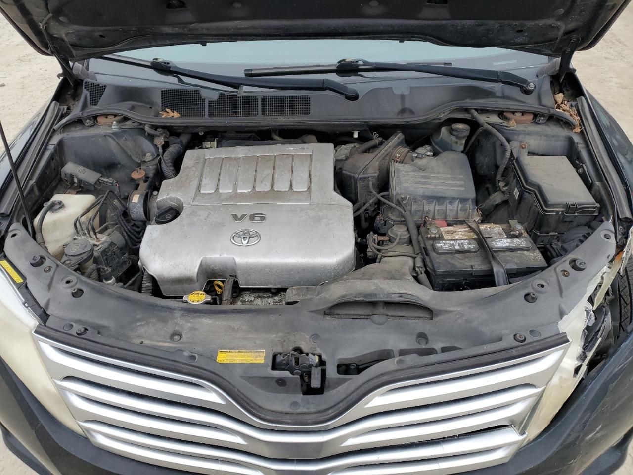 2009 Toyota Venza - Image 13