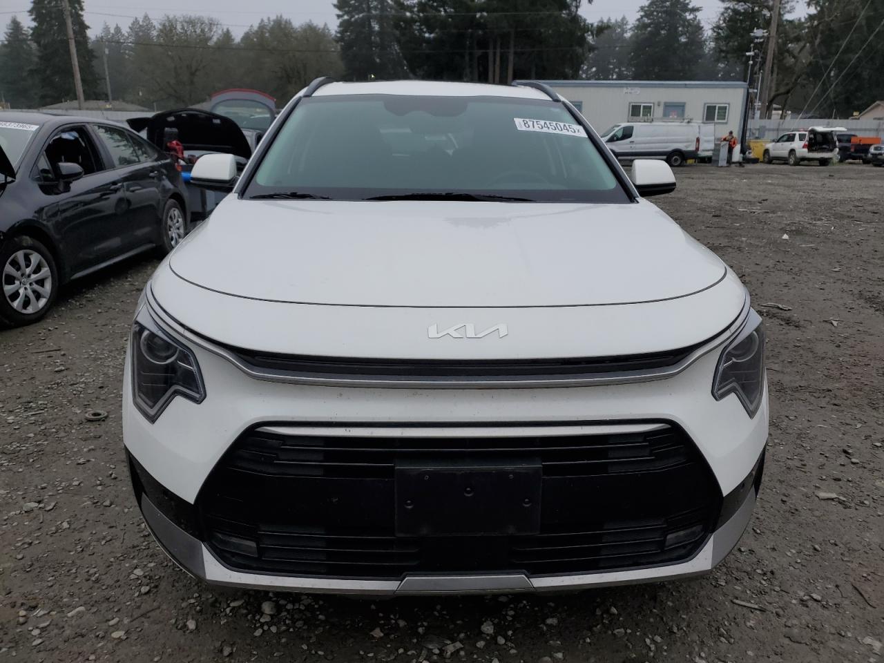 2024 Kia Niro - Image 5