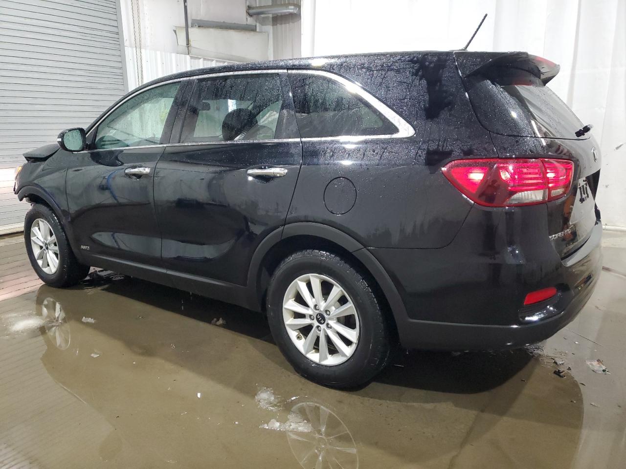 2019 Kia Sorento - Image 2