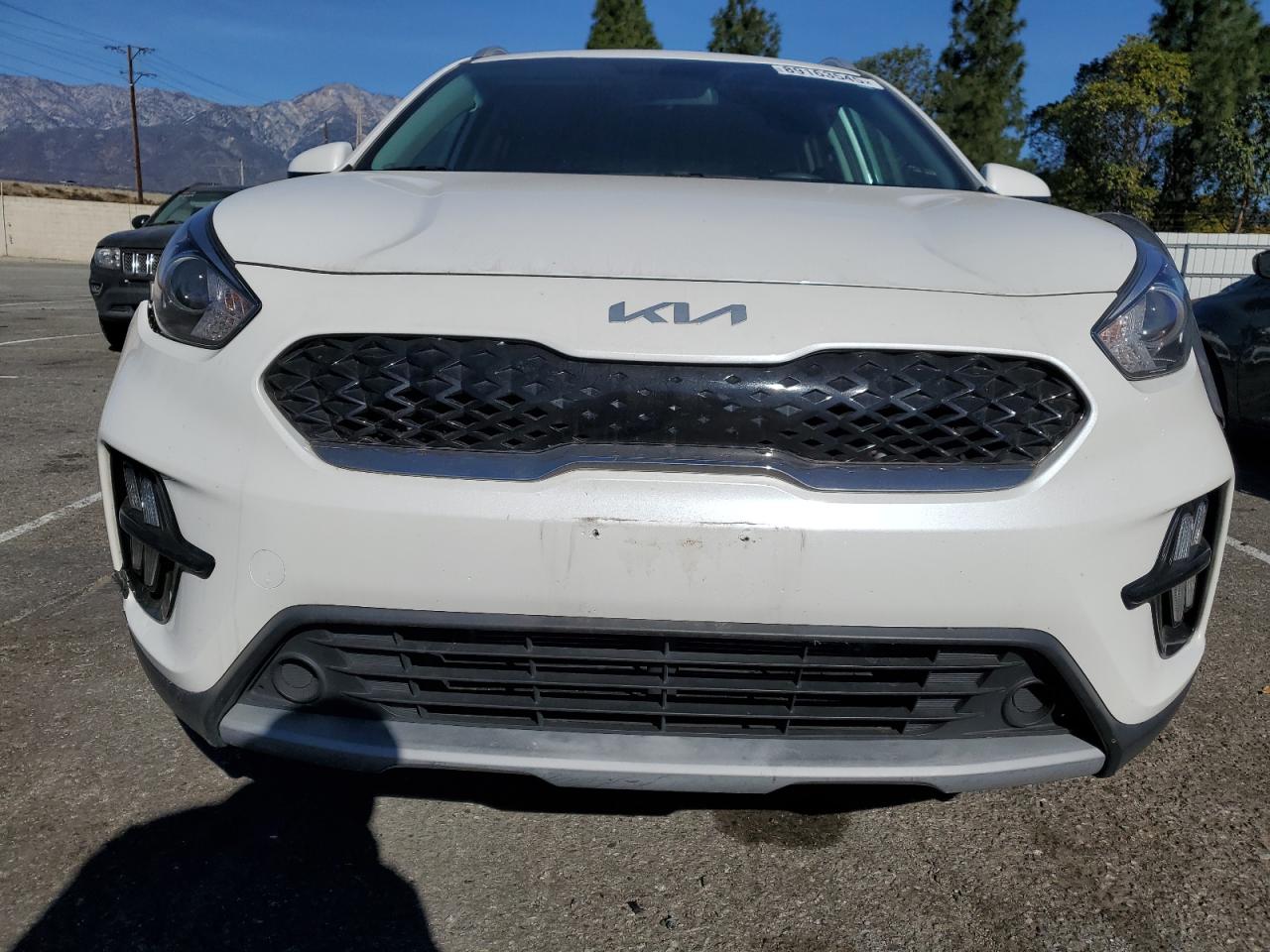 2022 Kia Niro - Image 5
