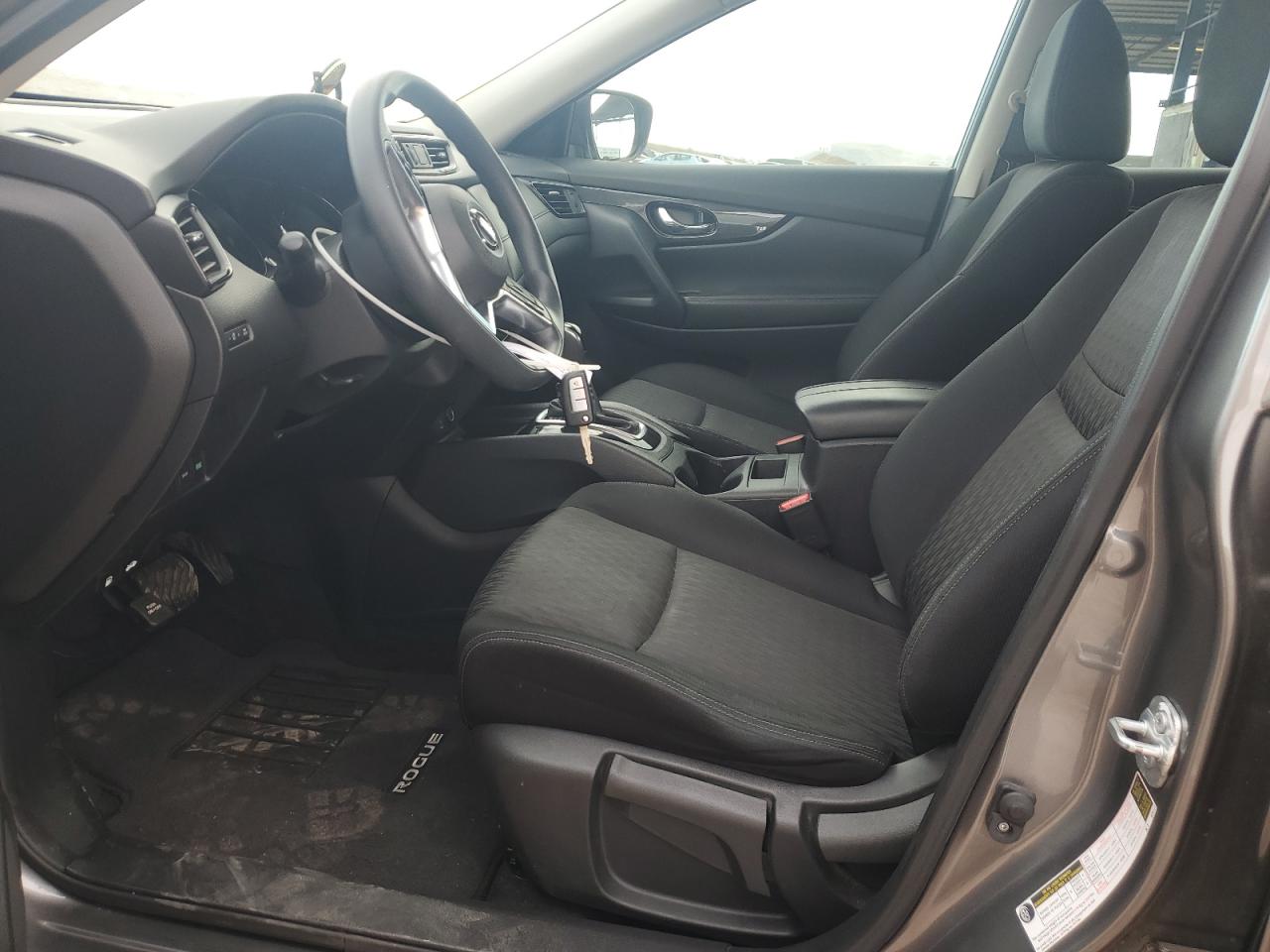 2017 Nissan Rogue - Image 7