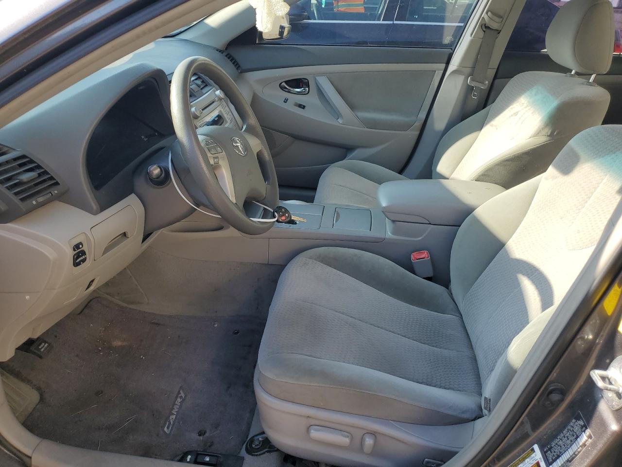 2011 Toyota Camry - Image 7