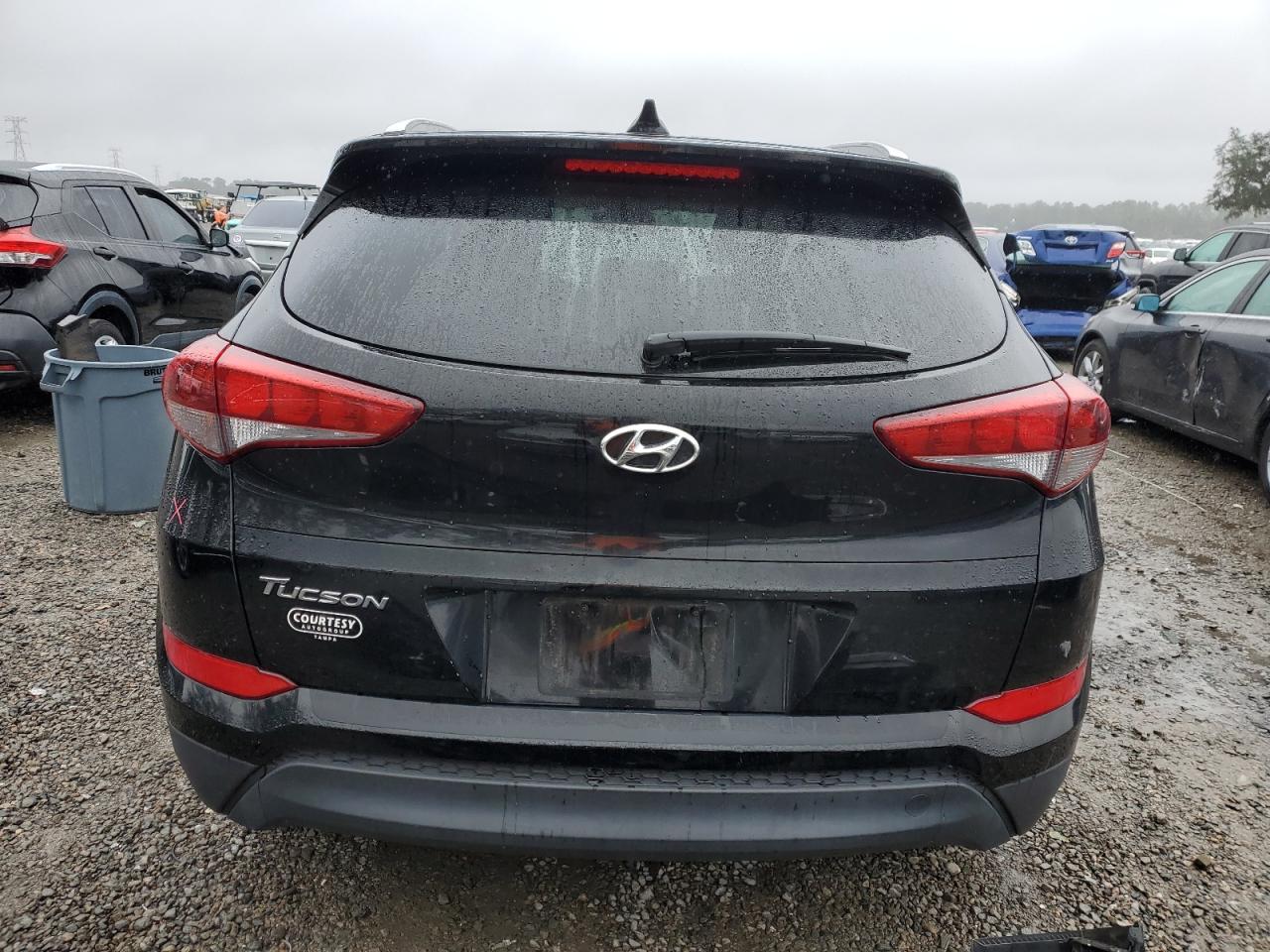 2017 Hyundai Tucson - Image 6