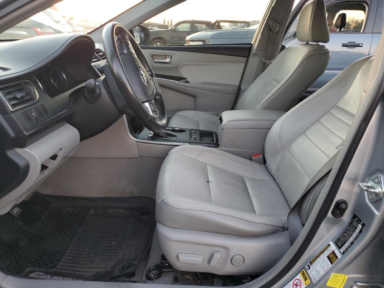 2015 Toyota Camry - Image 7
