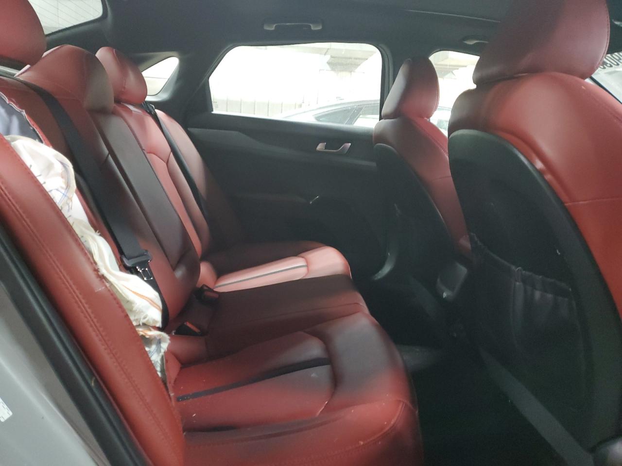 2023 Kia K5 - Image 11