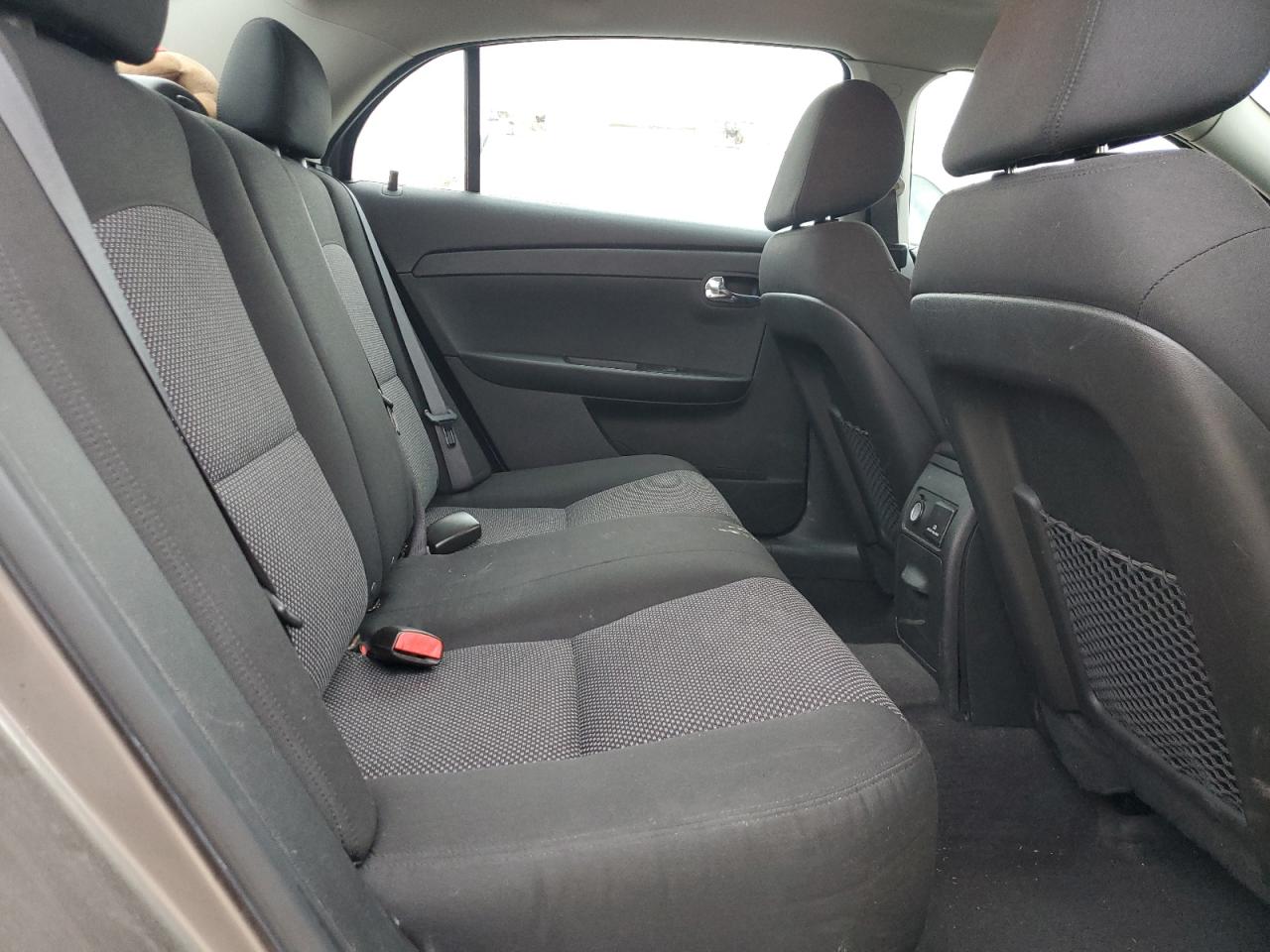 2012 Chevrolet Malibu - Image 11