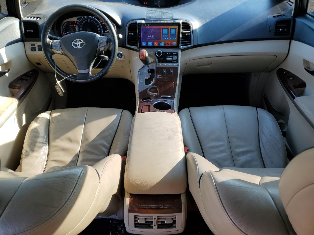2011 Toyota Venza - Image 8