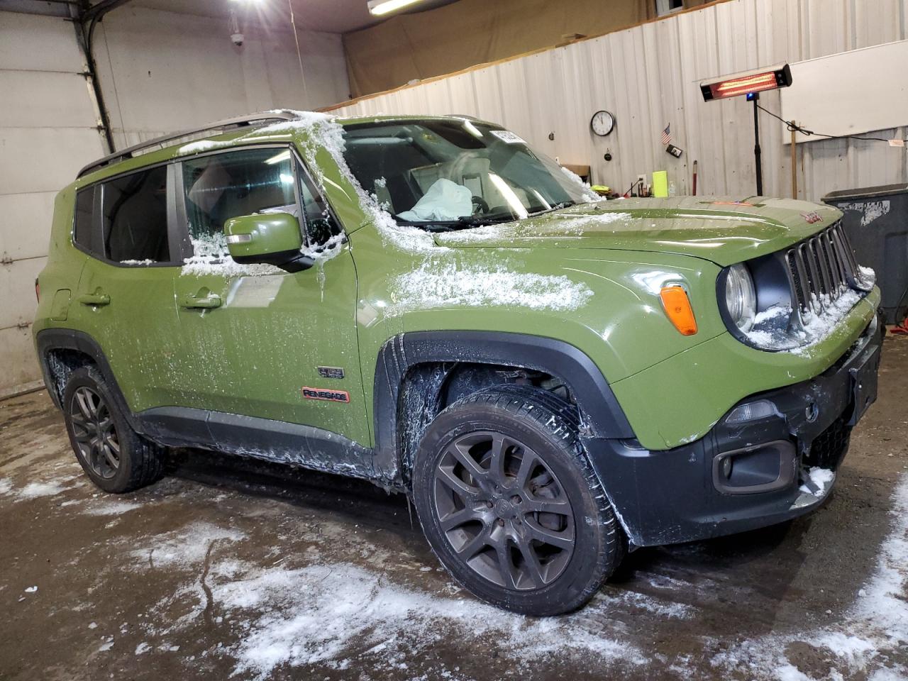 2016 Jeep Renegade - Image 4
