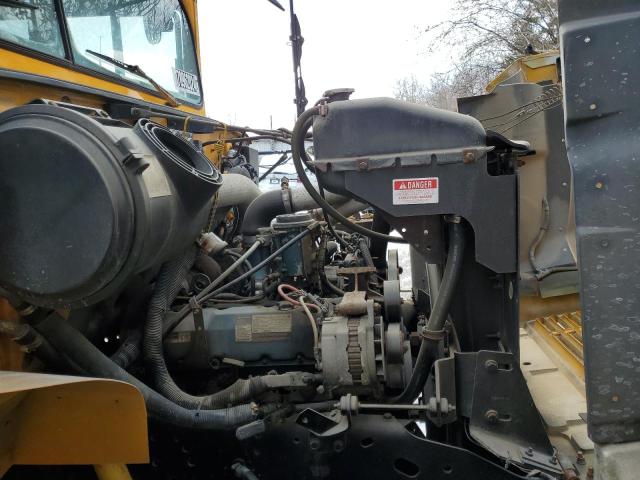 1995 INTERNATIONAL 3000 3800