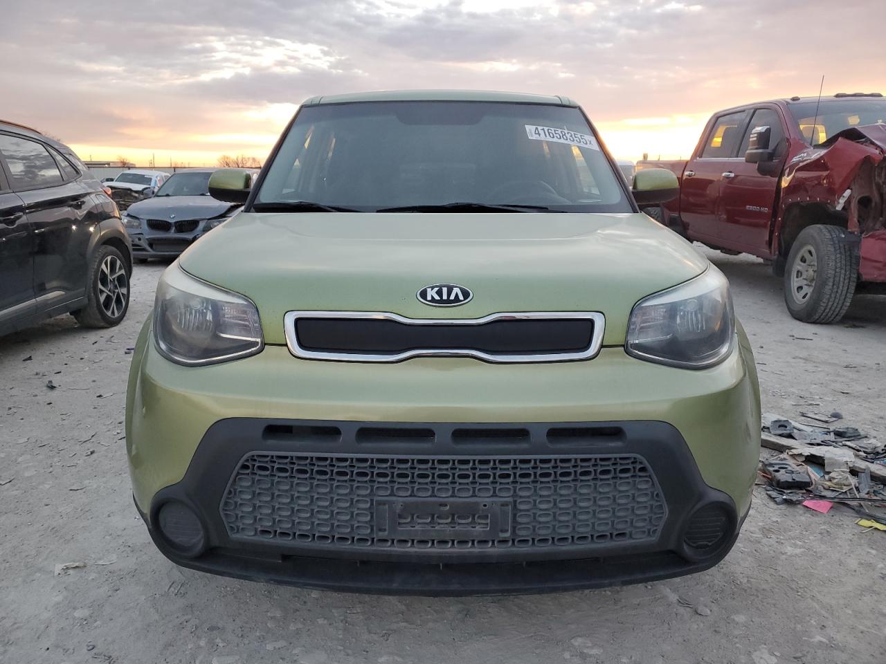 VIN KNDJN2A28F7777088 2015 KIA SOUL no.5