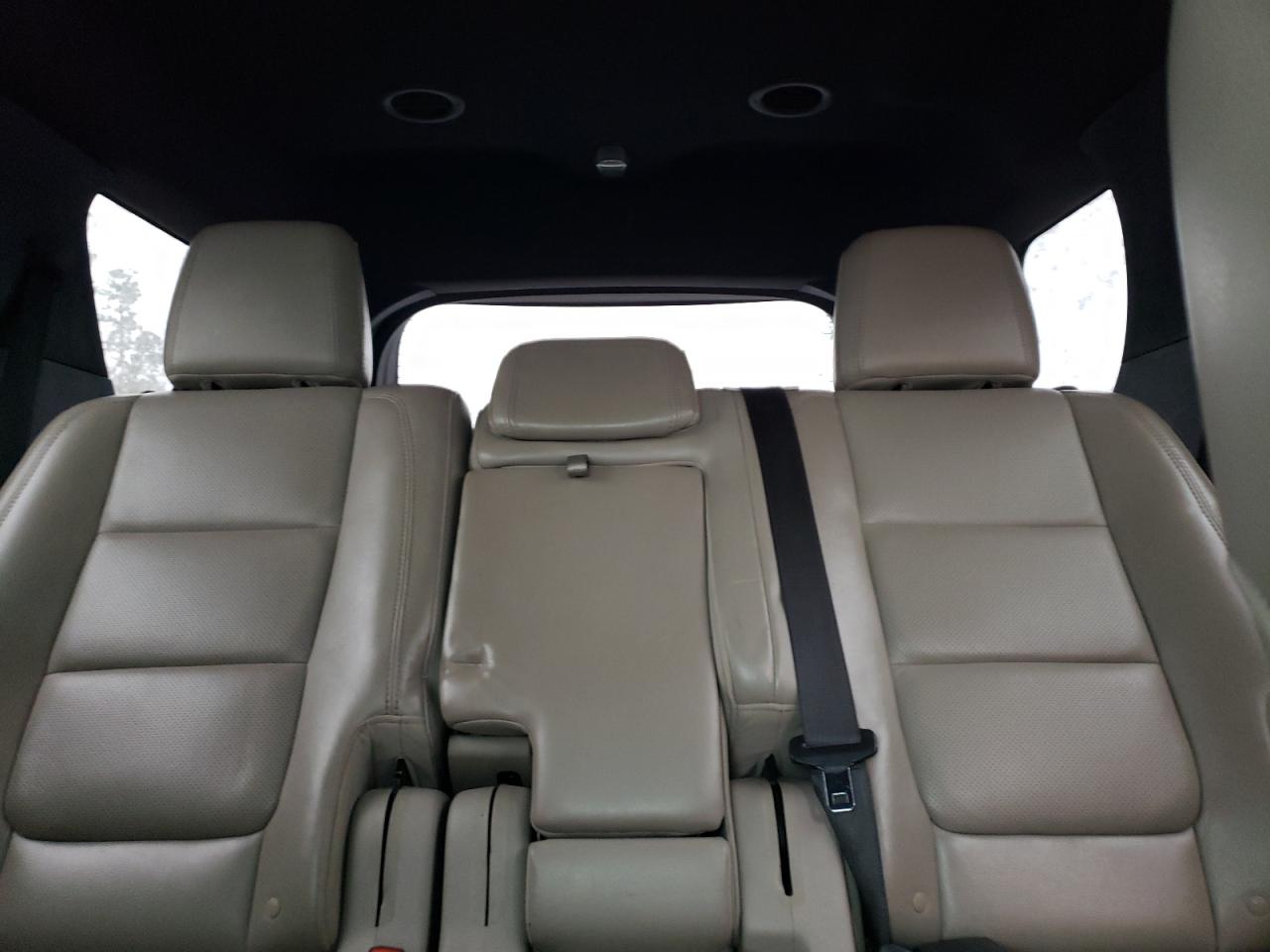 2011 Ford Explorer - Image 10