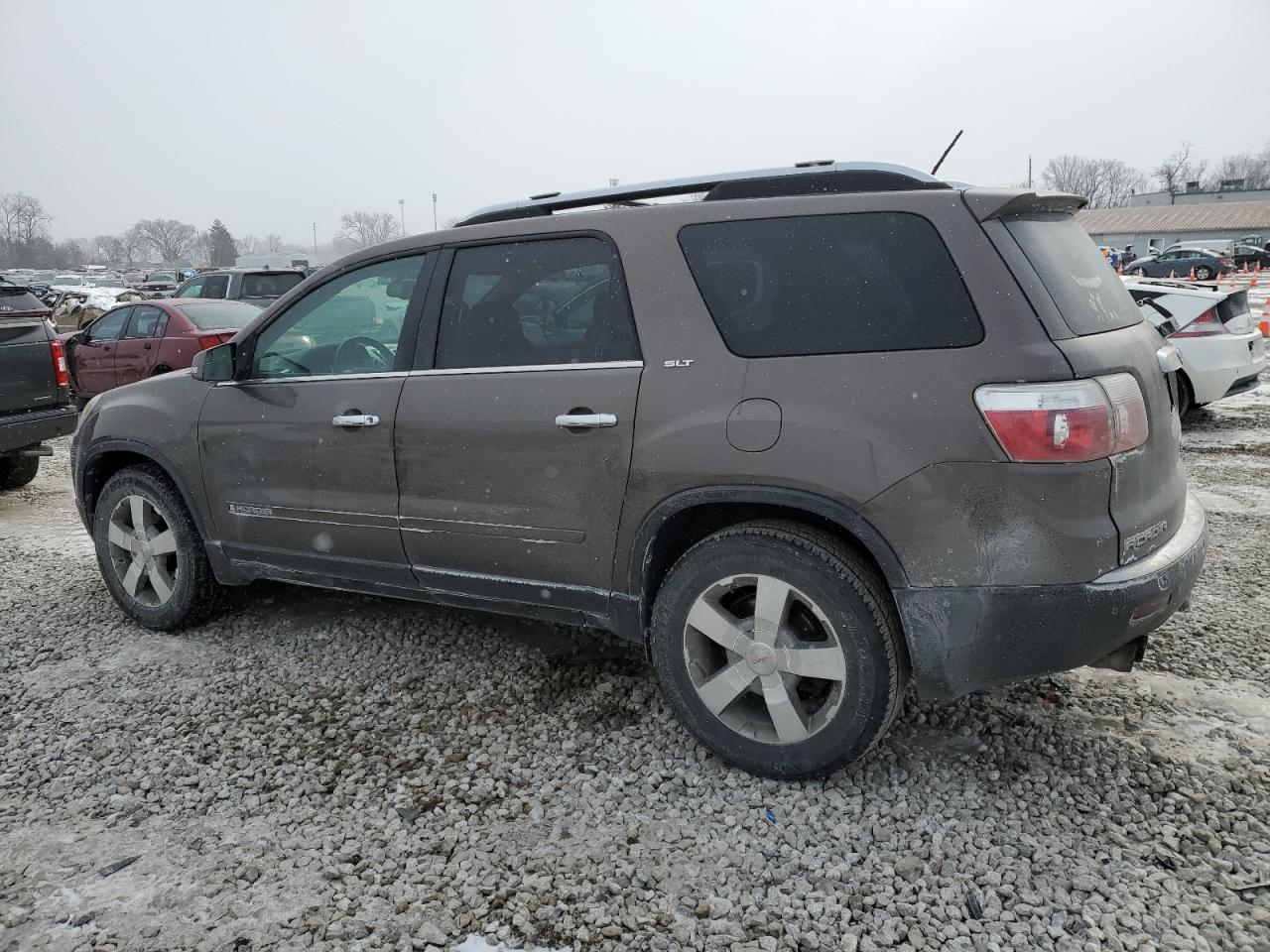 2008 GMC Acadia - Image 2