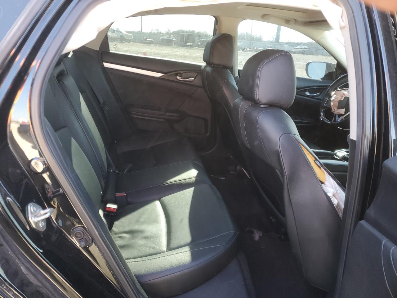 2019 Honda Civic - Image 10
