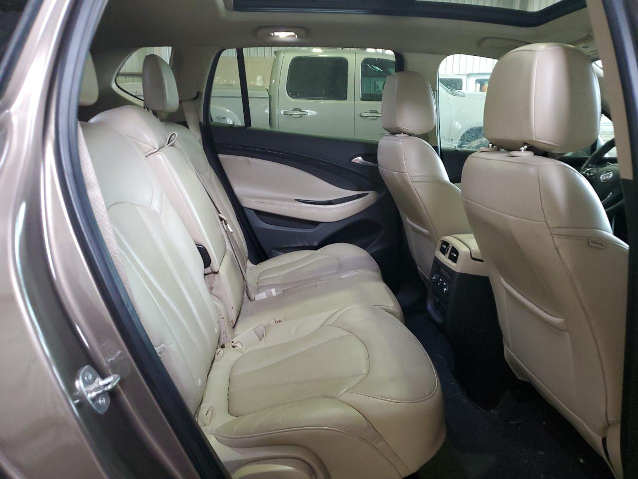 2016 Buick Envision - Image 11