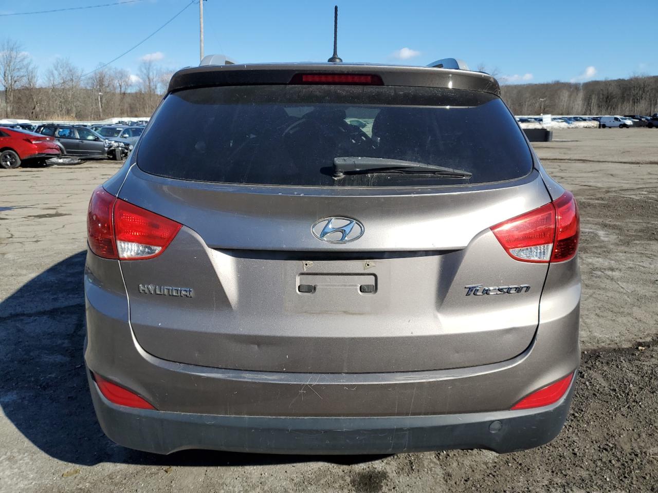 2012 Hyundai Tucson - Image 6