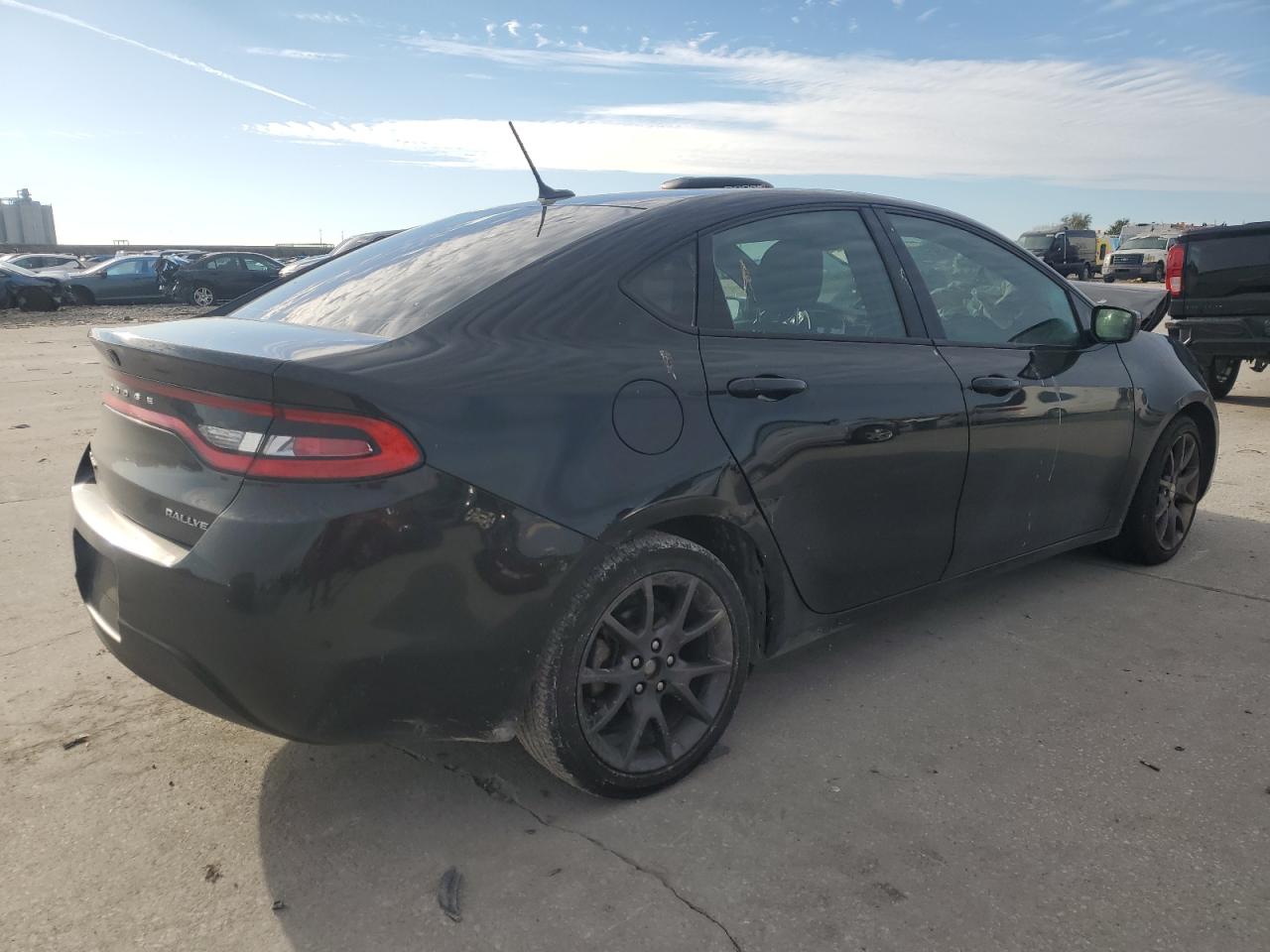 2016 Dodge Dart - Image 3