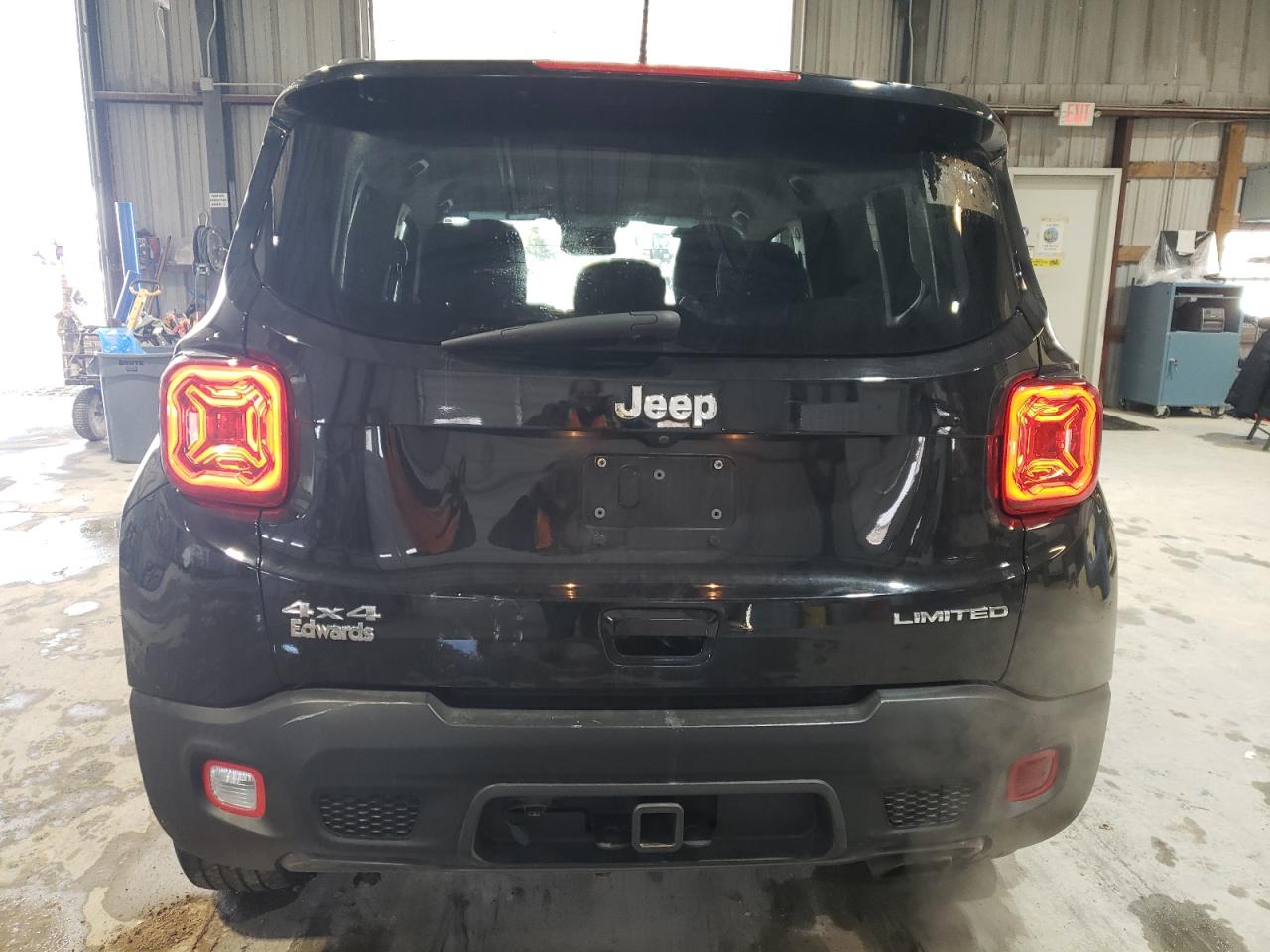 2020 Jeep Renegade - Image 6