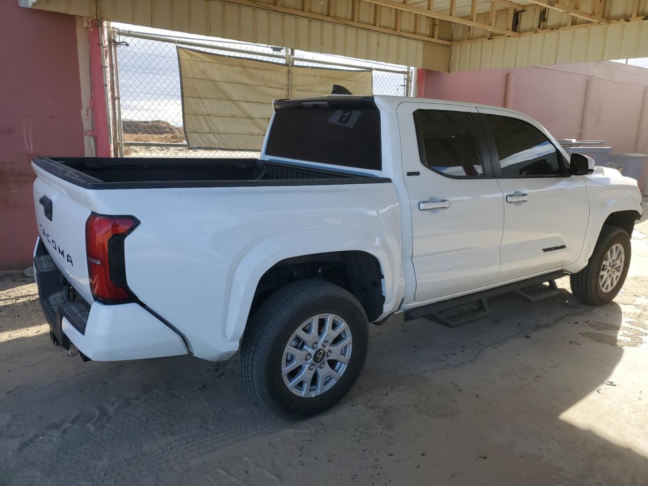 3TMLB5JN6RM049440 TOYOTA TACOMA 2024