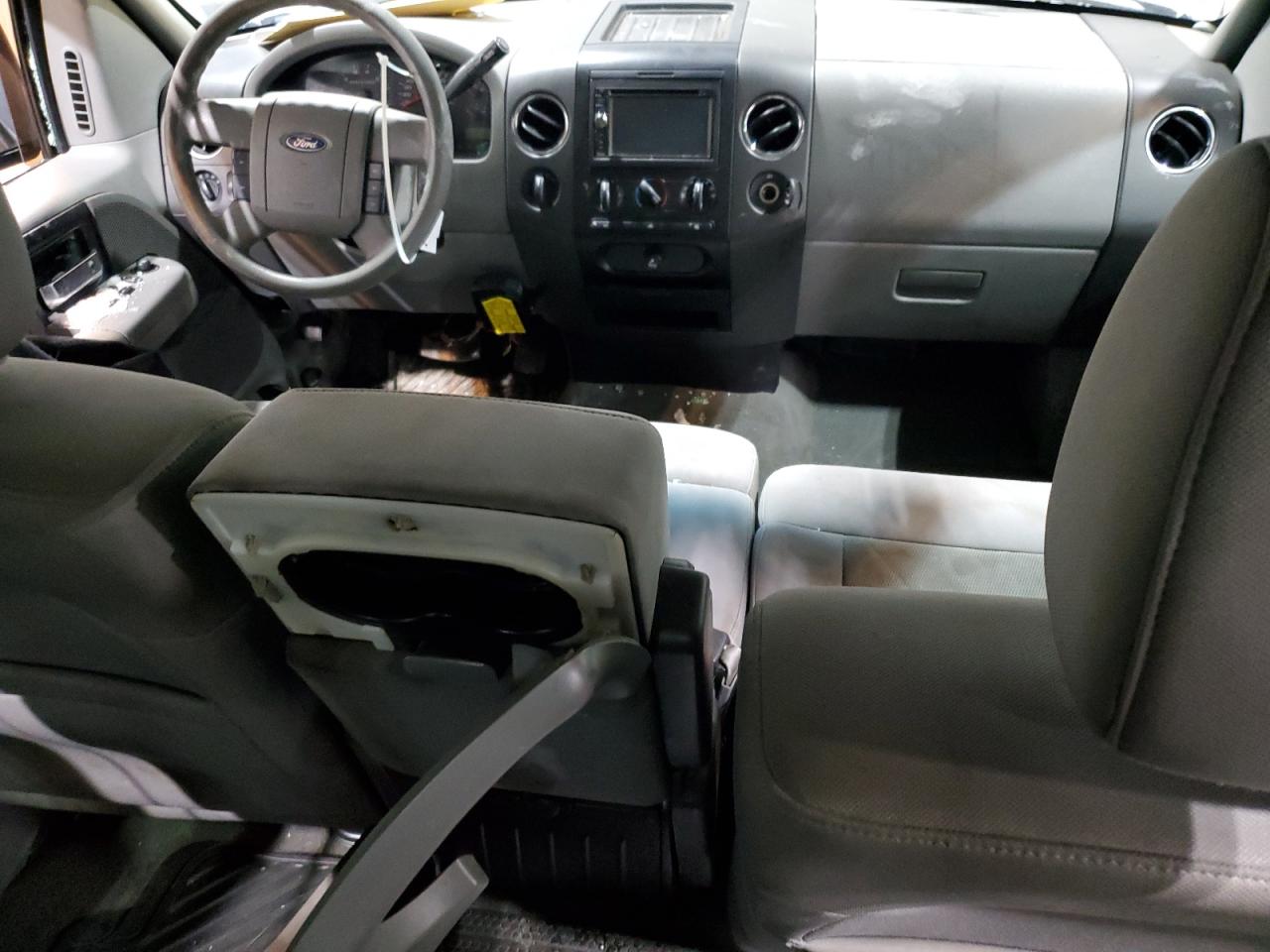 2006 Ford F-150 - Image 8