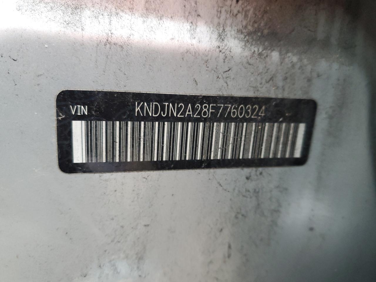 VIN KNDJN2A28F7760324 2015 KIA SOUL no.13