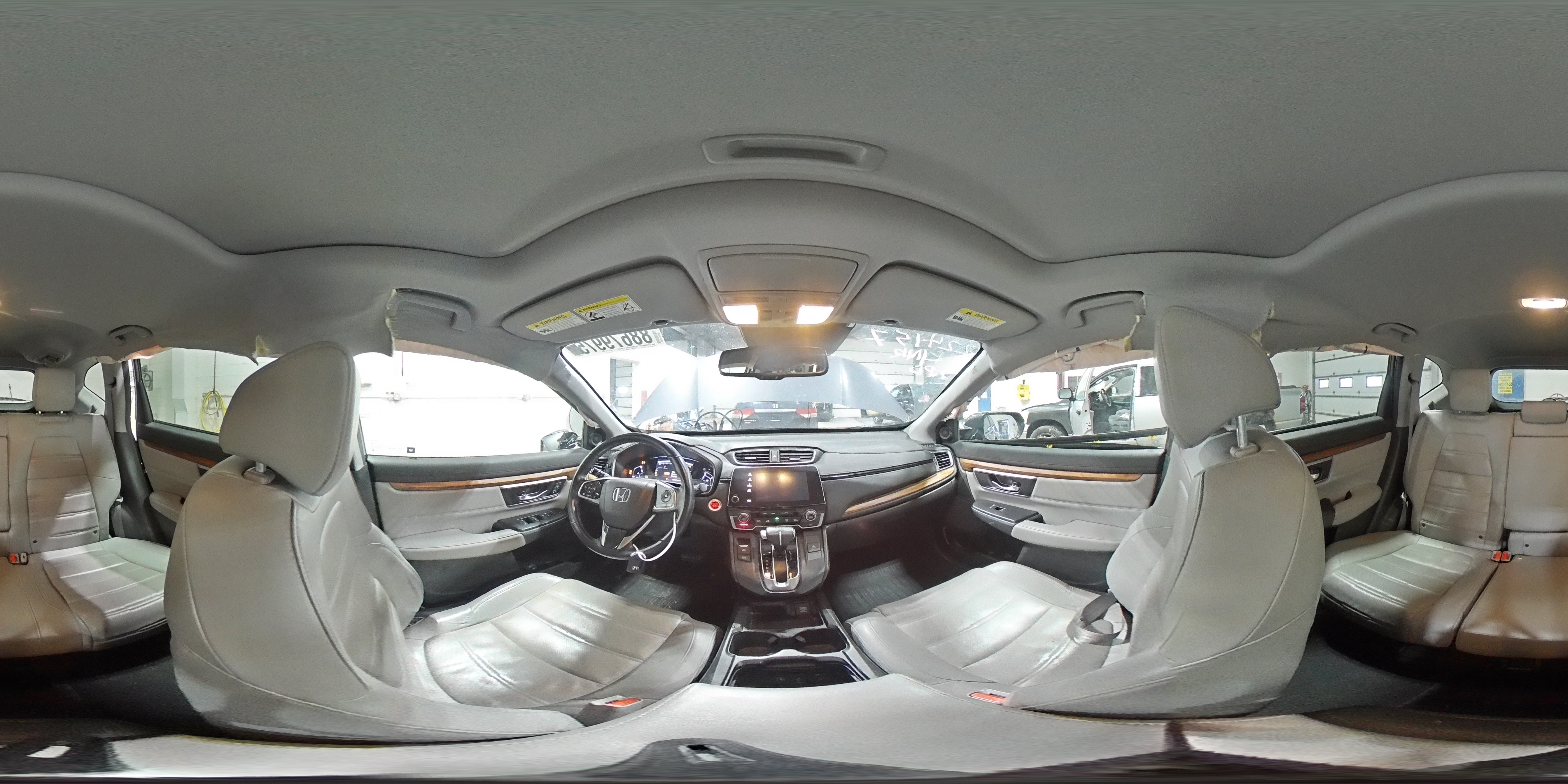 2017 Honda CR-V - Image 13