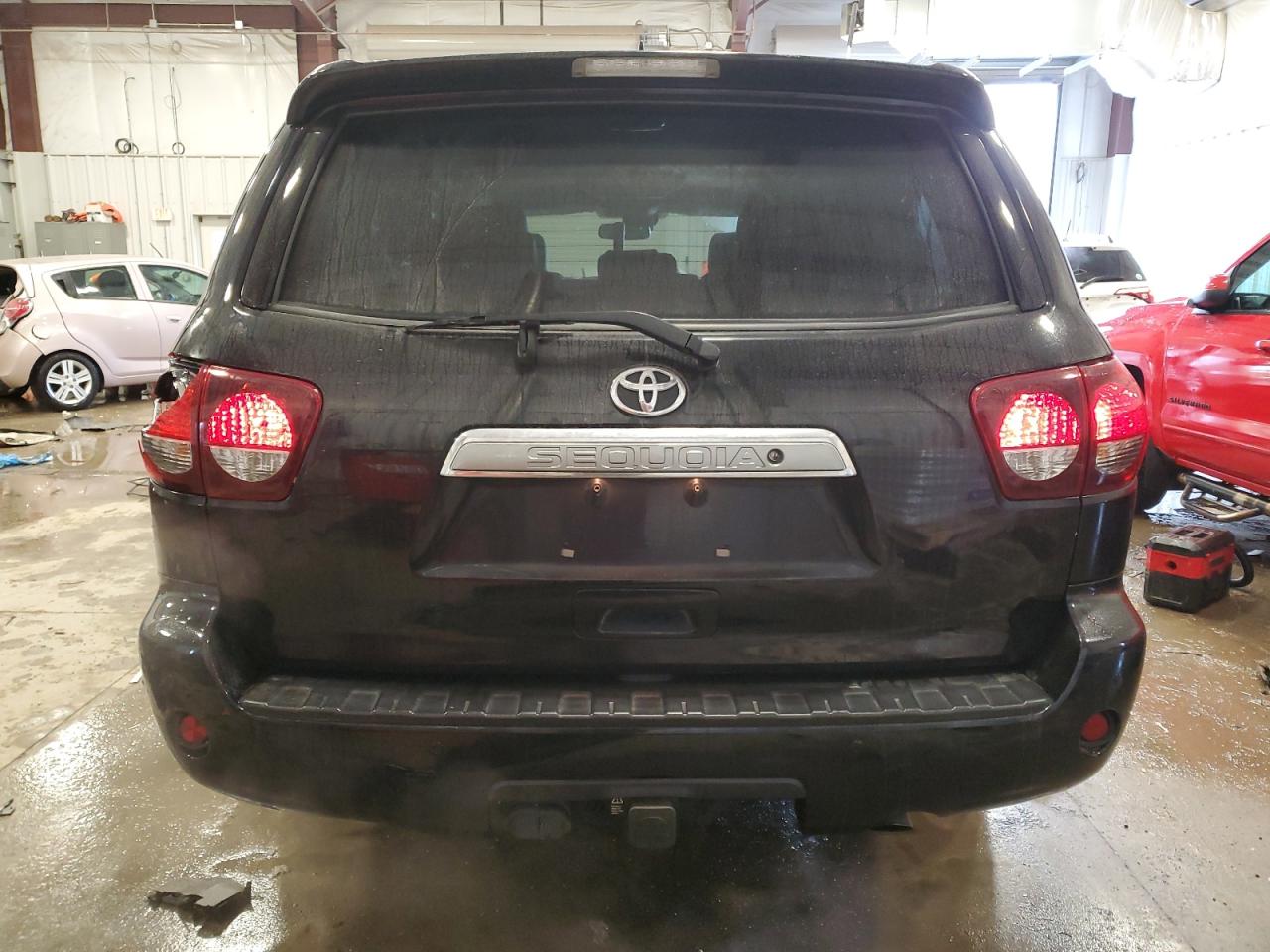 2019 Toyota Sequoia - Image 6