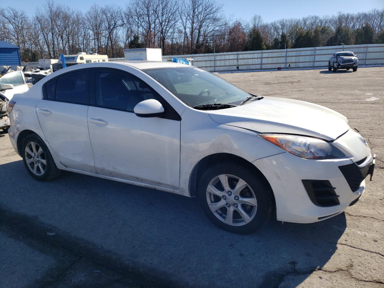 2010 Mazda 3 - Image 4