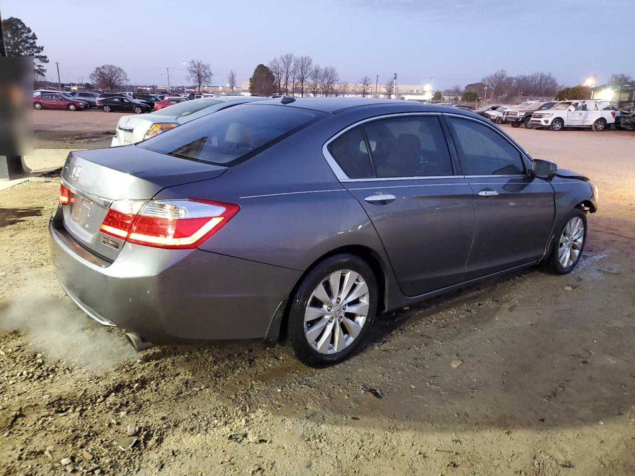 2015 Honda Accord - Image 3