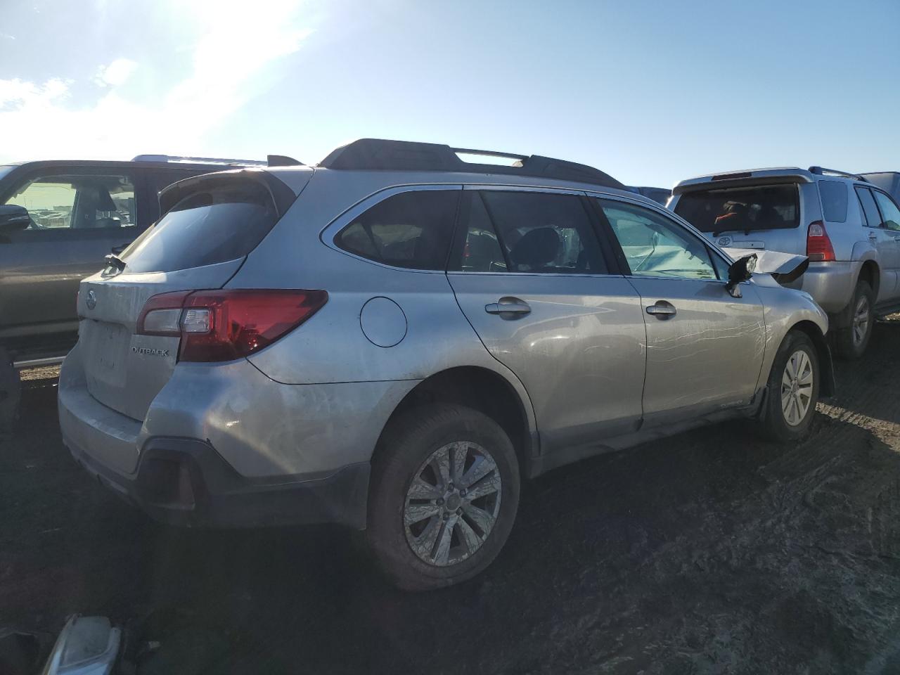 2018 Subaru Outback - Image 3