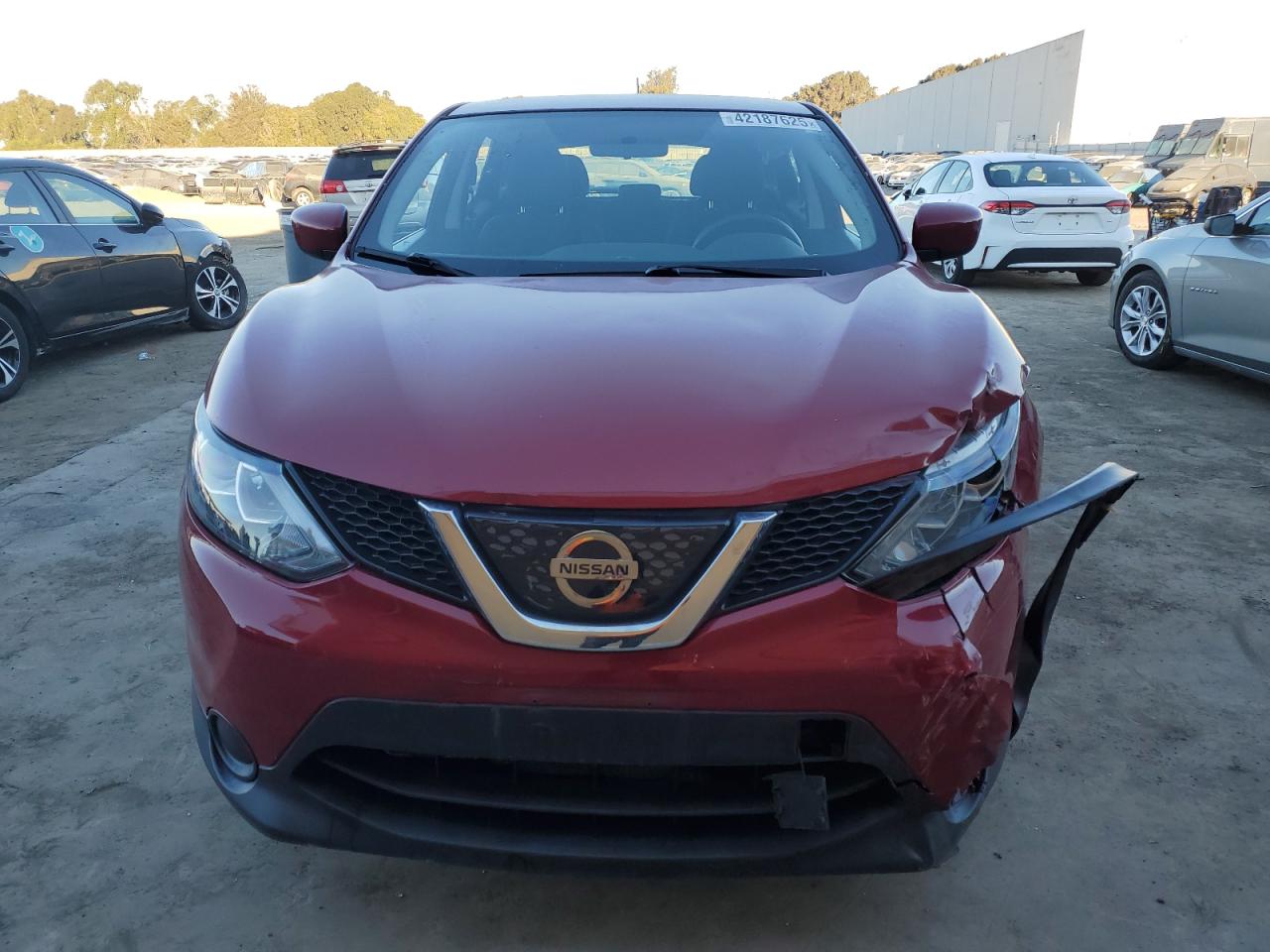 2018 Nissan Rogue - Image 5