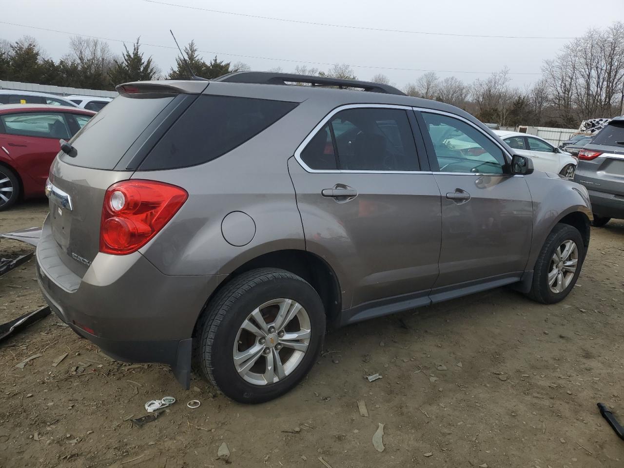2011 Chevrolet Equinox - Image 3