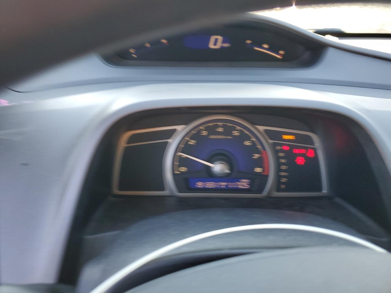 2011 Honda Civic - Image 9