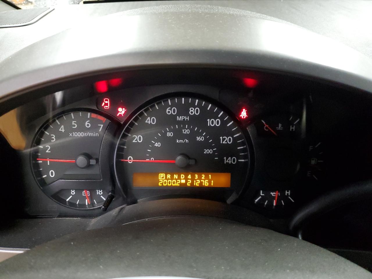 2007 Nissan Titan - Image 9