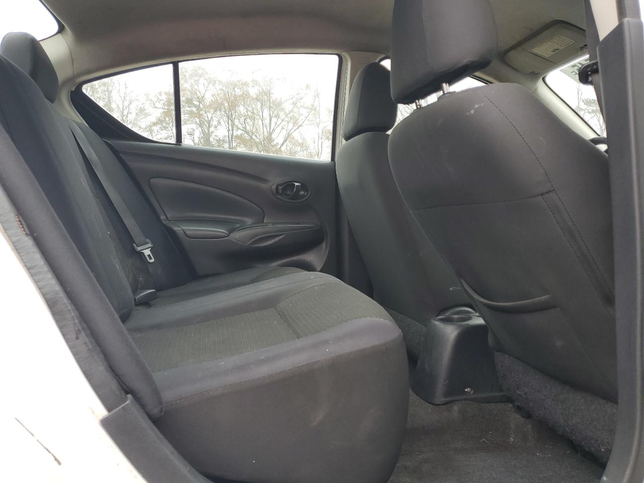 2012 Nissan Versa - Image 11