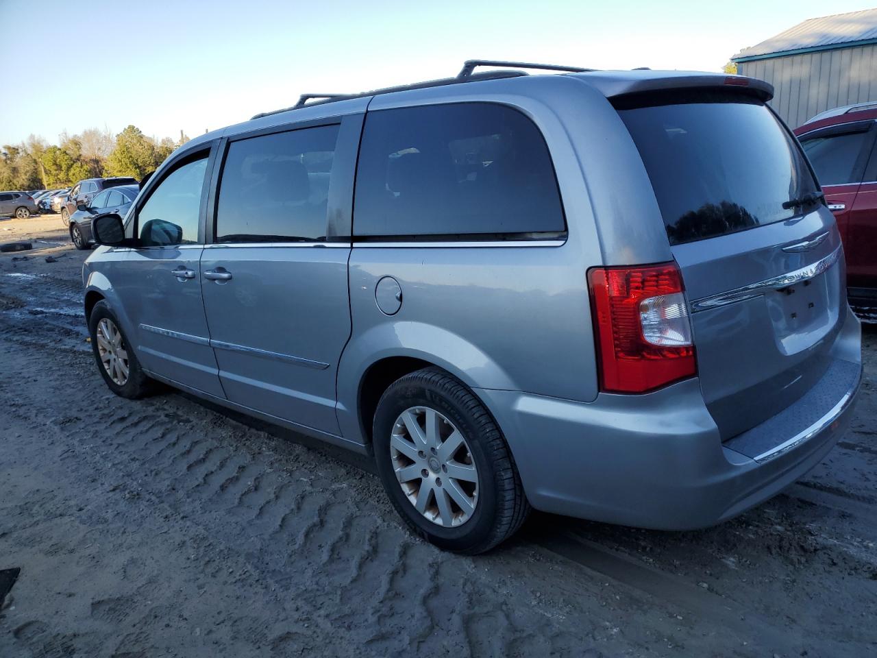 2013 Chrysler Town & Country - Image 2