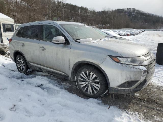  MITSUBISHI OUTLANDER 2019 Серебристый